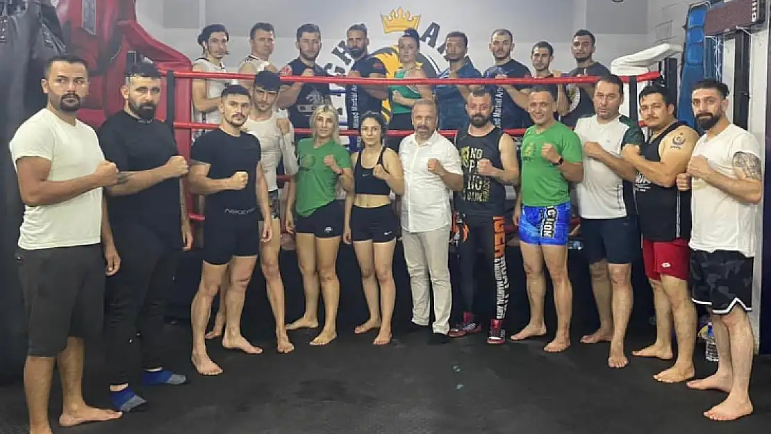 MMA Antrenör, Hakem Ve Sporcu Kampı'na Yoğun İlgi