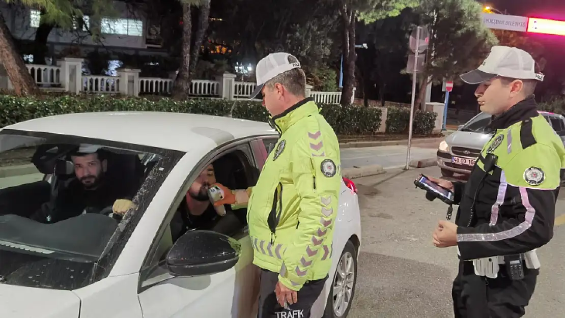 Muğla'da Polis Ekiplerinden Huzur Ve Güven Uygulaması