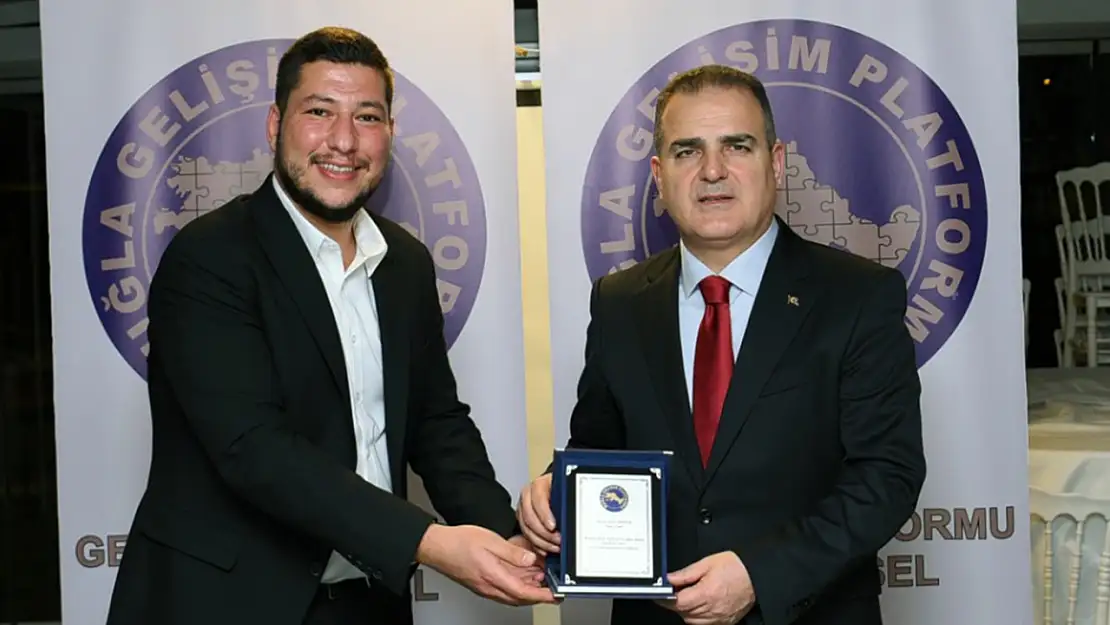 Muğla Gelişim Platformu projelerini Vali Akbıyık'a anlattı