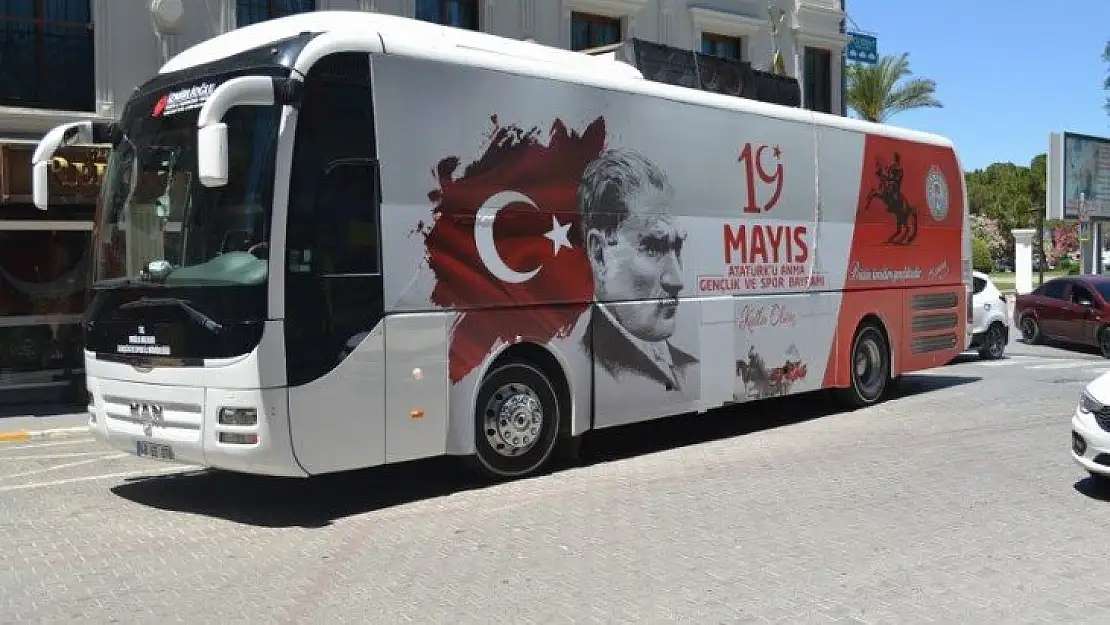 Muğla Valiliği 19 Mayıs otobüsü Fethiye'de