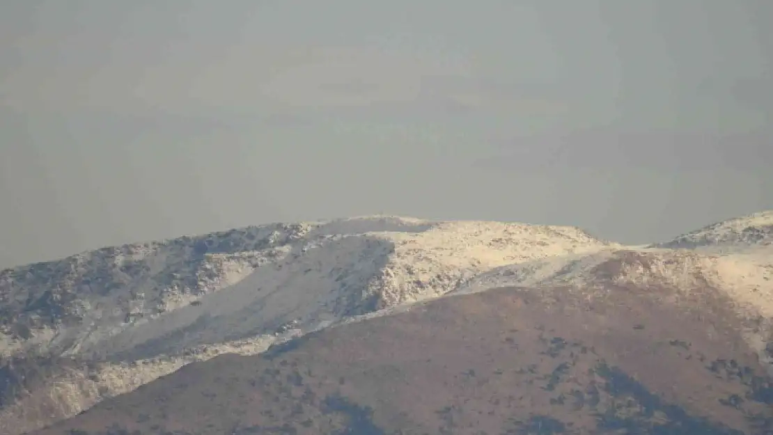 MUĞLA'YA YILIN İLK KARI DÜŞTÜ