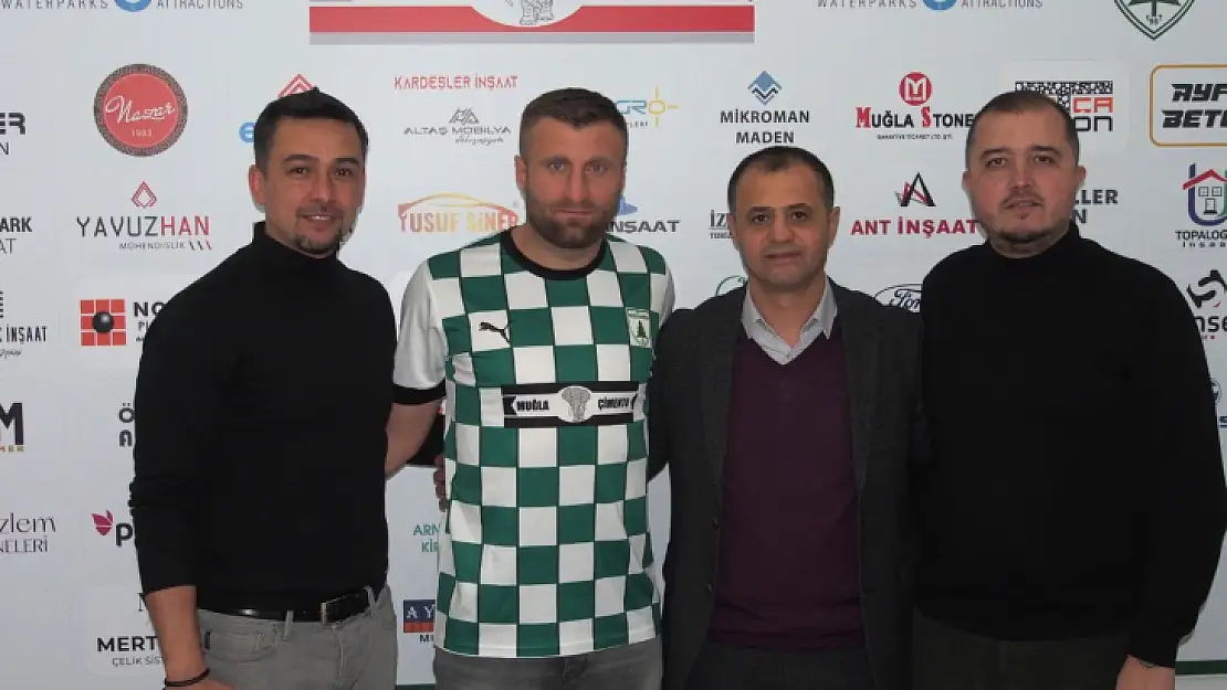 Muğlaspor deneyimli golcüyü transfer etti