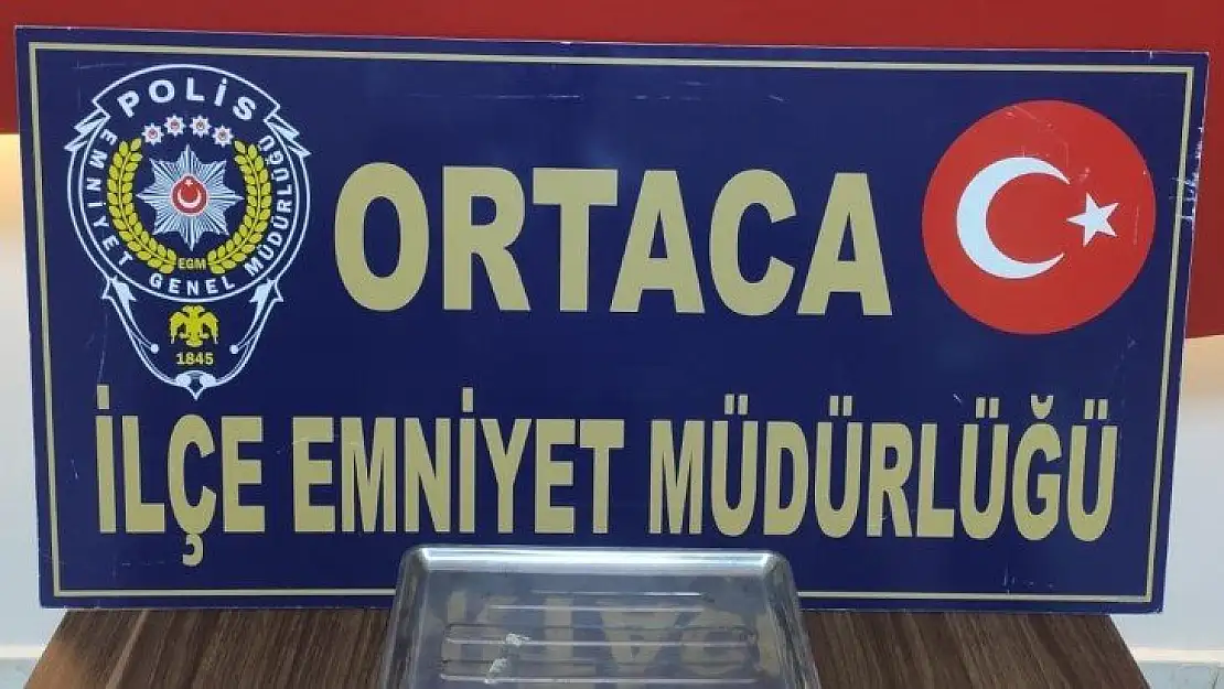 Ortaca'da 610 gram esrar ele geçirildi