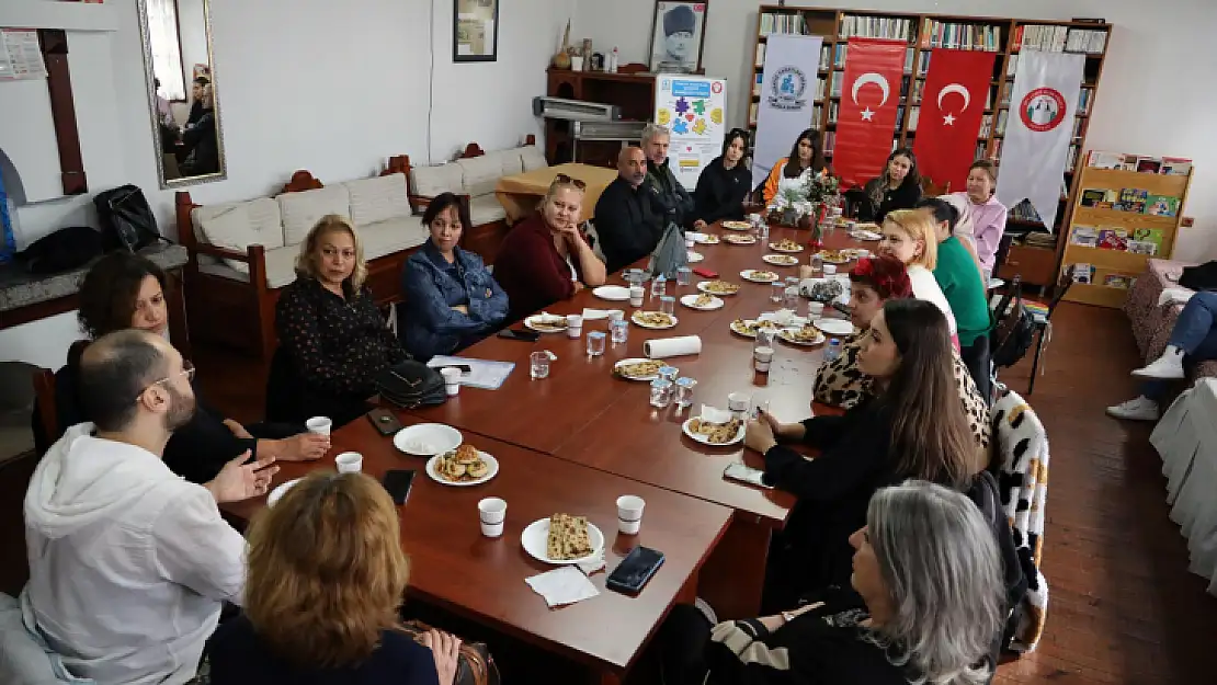 Otizmli bireylerin annelerine sınıf açıldı