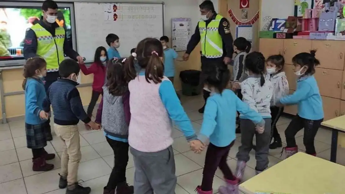 Proje ile öğrencilerin Jandarma'ya bakış açısı değişti