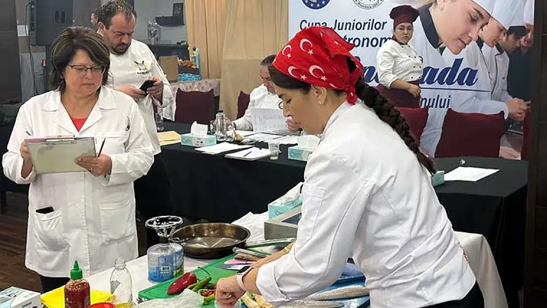 Romanya'da altın madalya kazandı, Fethiye'nin gururu oldu