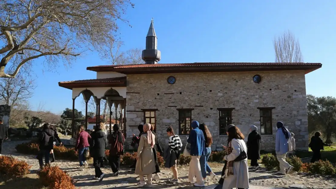 Sağlıklı Yaşam Ve Tıp Kampı Muğla'da Devam Ediyor