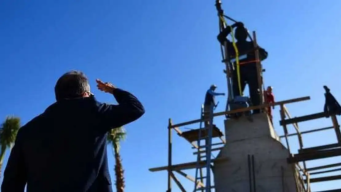 Şehit Fethi Bey anıtı, Rekreasyon alanına taşındı.