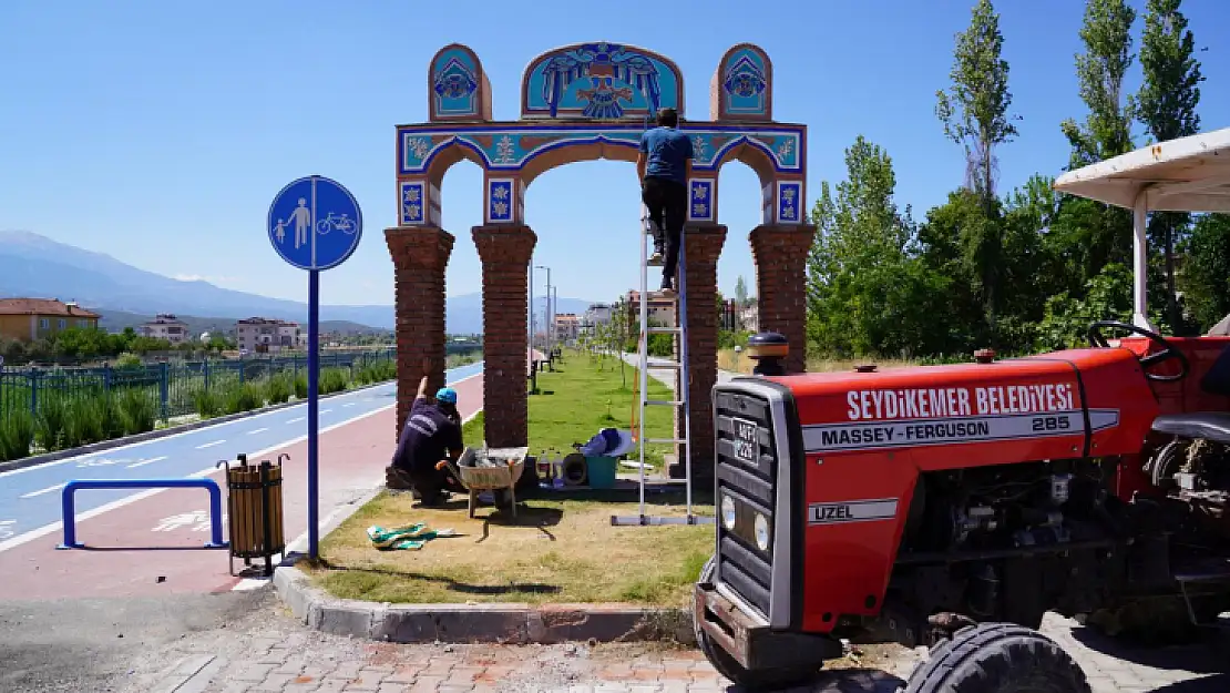 Selçuklu Giriş Kapısı Seydikemer'i süsleyecek