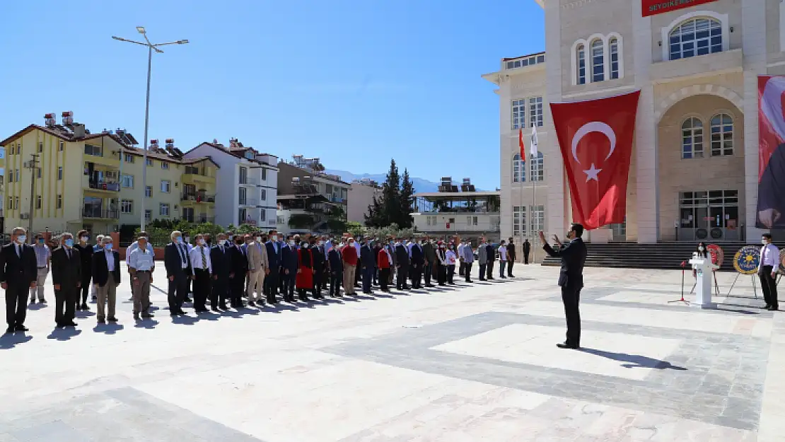 Seydikemer'de 19 Mayıs törenle kutlandı 