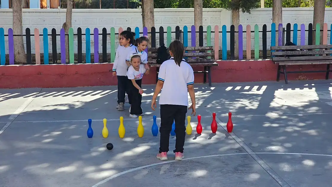 Seydikemer'de öğrenciler Amatör Spor Haftası'nı kutladı