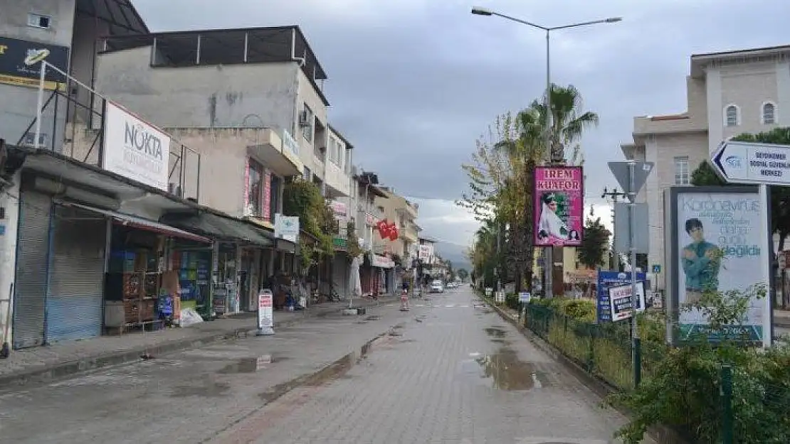 Seydikemer halkı kısıtlamalara uydu