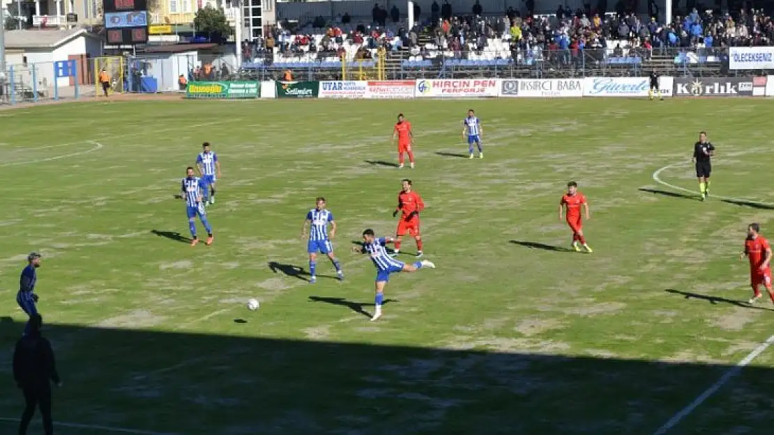 Şimşek kaldığı yerden 1-0