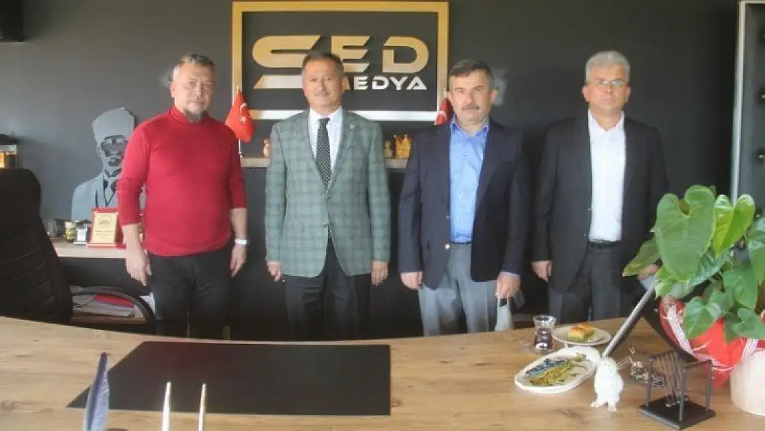 Soydemir, 'Fedakar basın çalışanlarının günlerini kutluyorum'