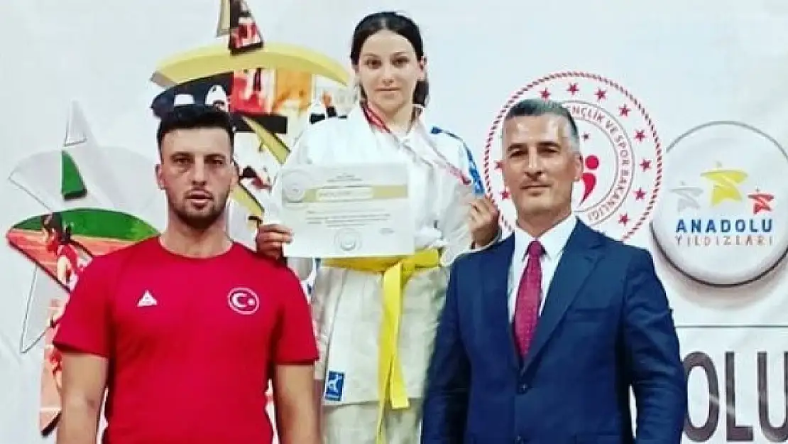 Sporcudan judoda Türkiye 3'üncülüğü