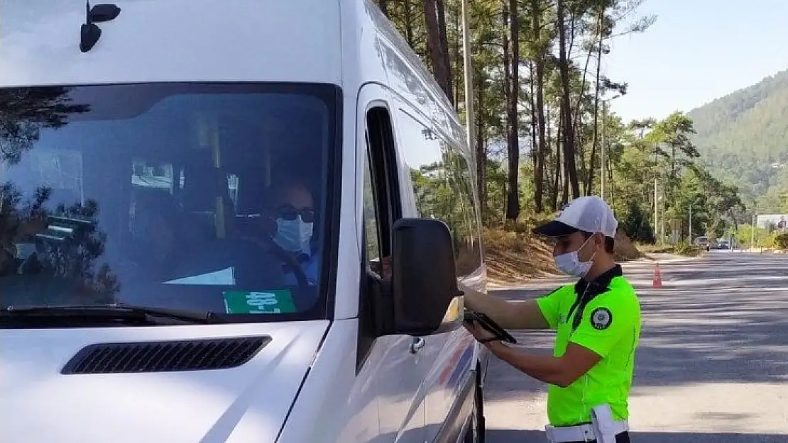 Toplu taşıma araçlarında denetimler devam ediyor