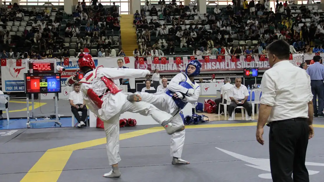 ''Türkiye Şampiyonası İçin Sporun Başkenti Muğla'da 3 Bin Tekvandocu Gencimizi Ağırlıyoruz''