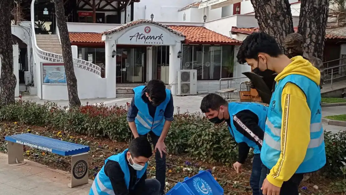 Ülkü Ocakları'ndan anlamlı yardım 'Sokak Hayvanları Üşümesin'