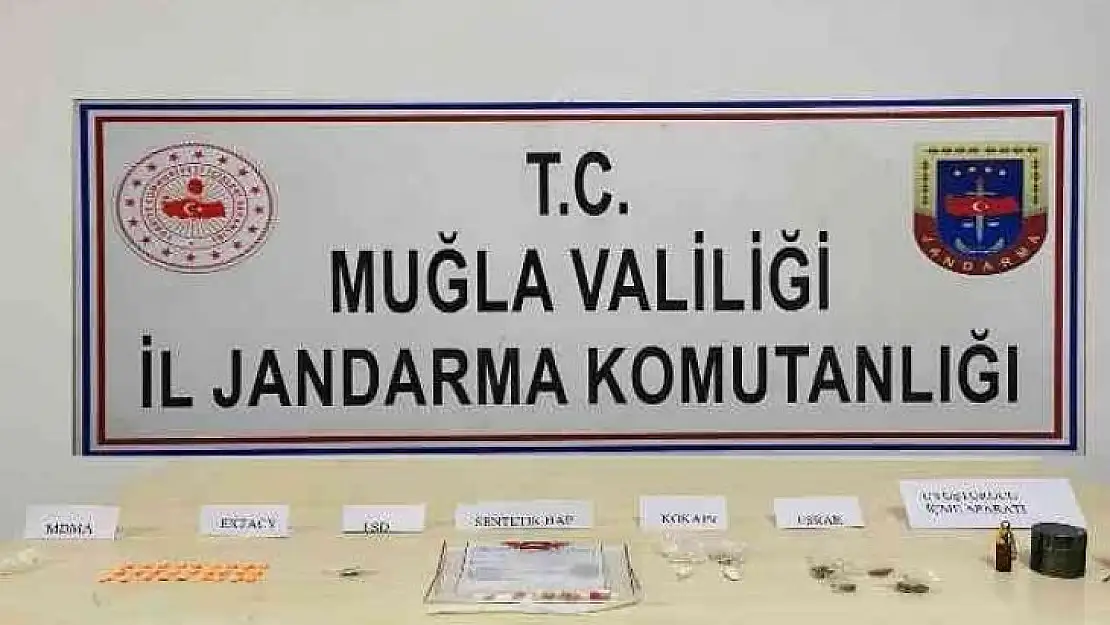 Villada uyuşturucu partisine operasyon