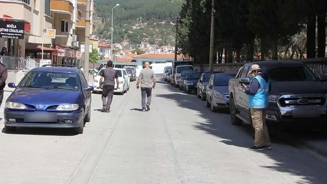 Yayaların hayatı tehlikeye giriyor