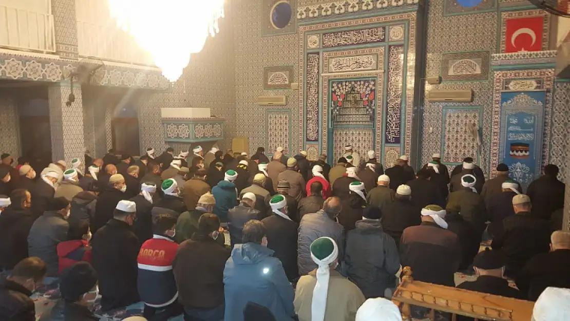 Yeni yılın ilk buluşması Kocatepe Camii'ndeydi