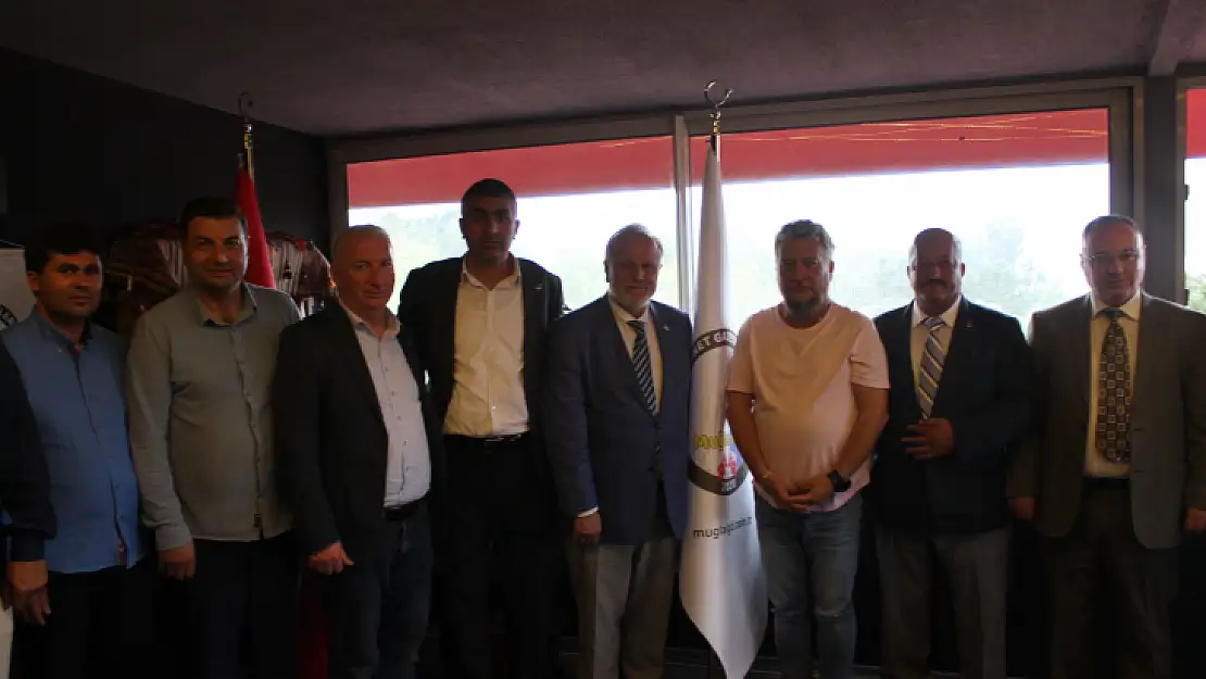 Yeniden Refah Partisi teşkilatından İGD'ye ziyaret