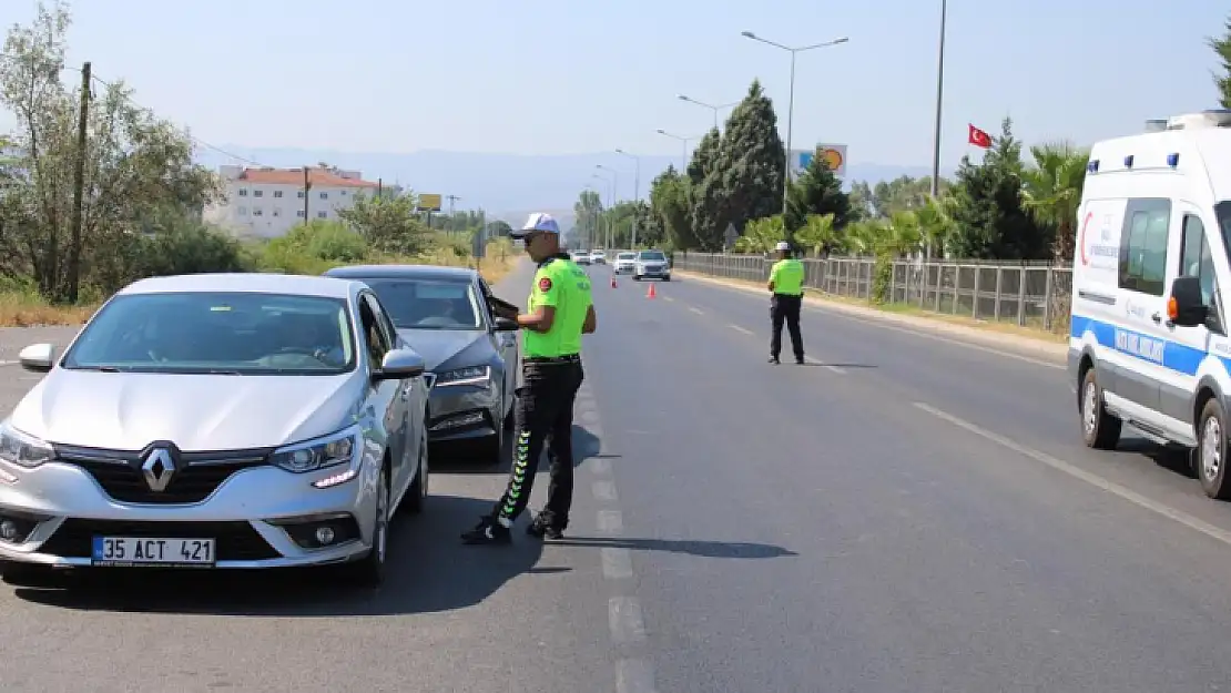 Trafik ekipleri önce denetledi, sonra bilgilendirdi