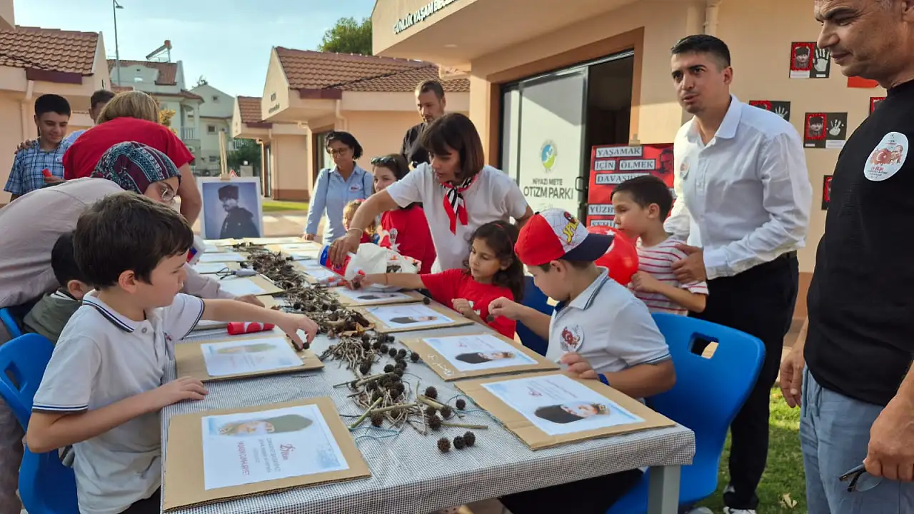 Fethiye'de Cumhuriyet'in 102. Yılı Otizm Parkı'nda Coşkuyla Kutlandı