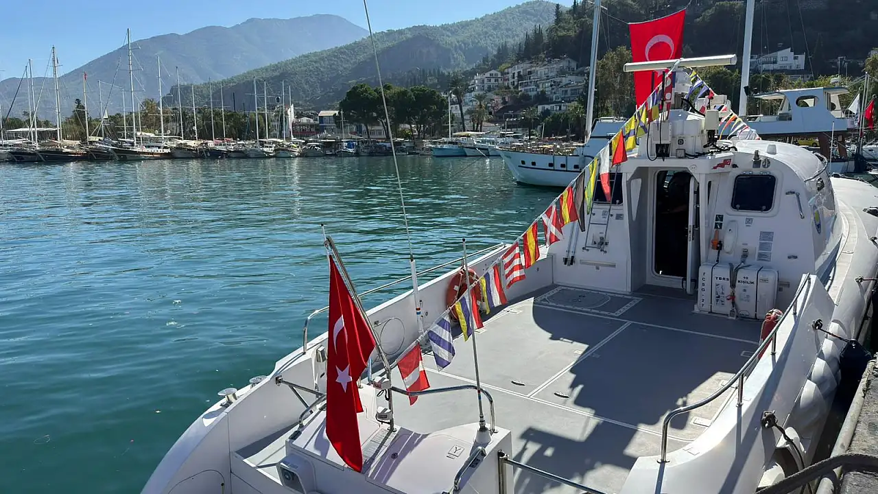 TCSG-27 Sahil Güvenlik Botu Fethiye'de halkın ziyaretine açıldı