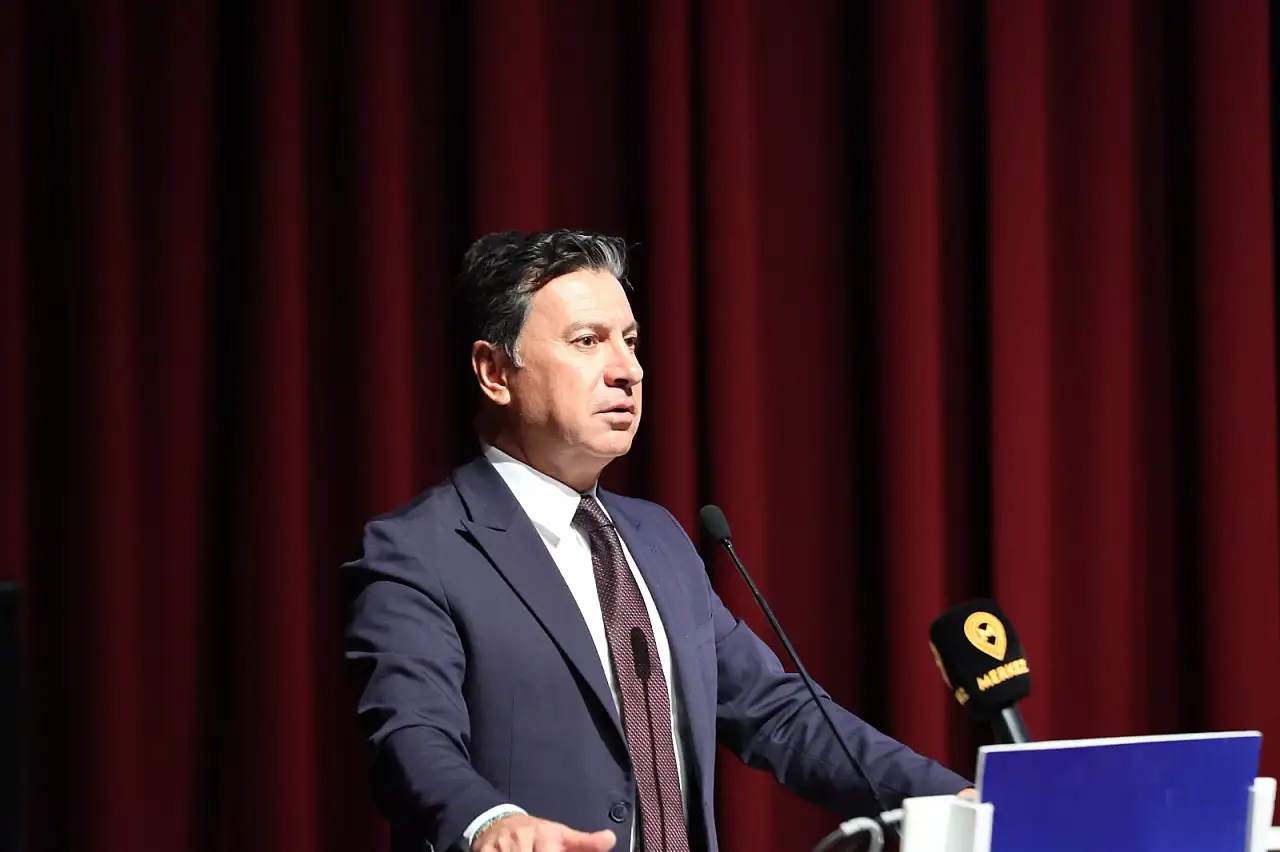 Büyükşehir'den Amatör Spor Kulüplerine Güçlü Destek