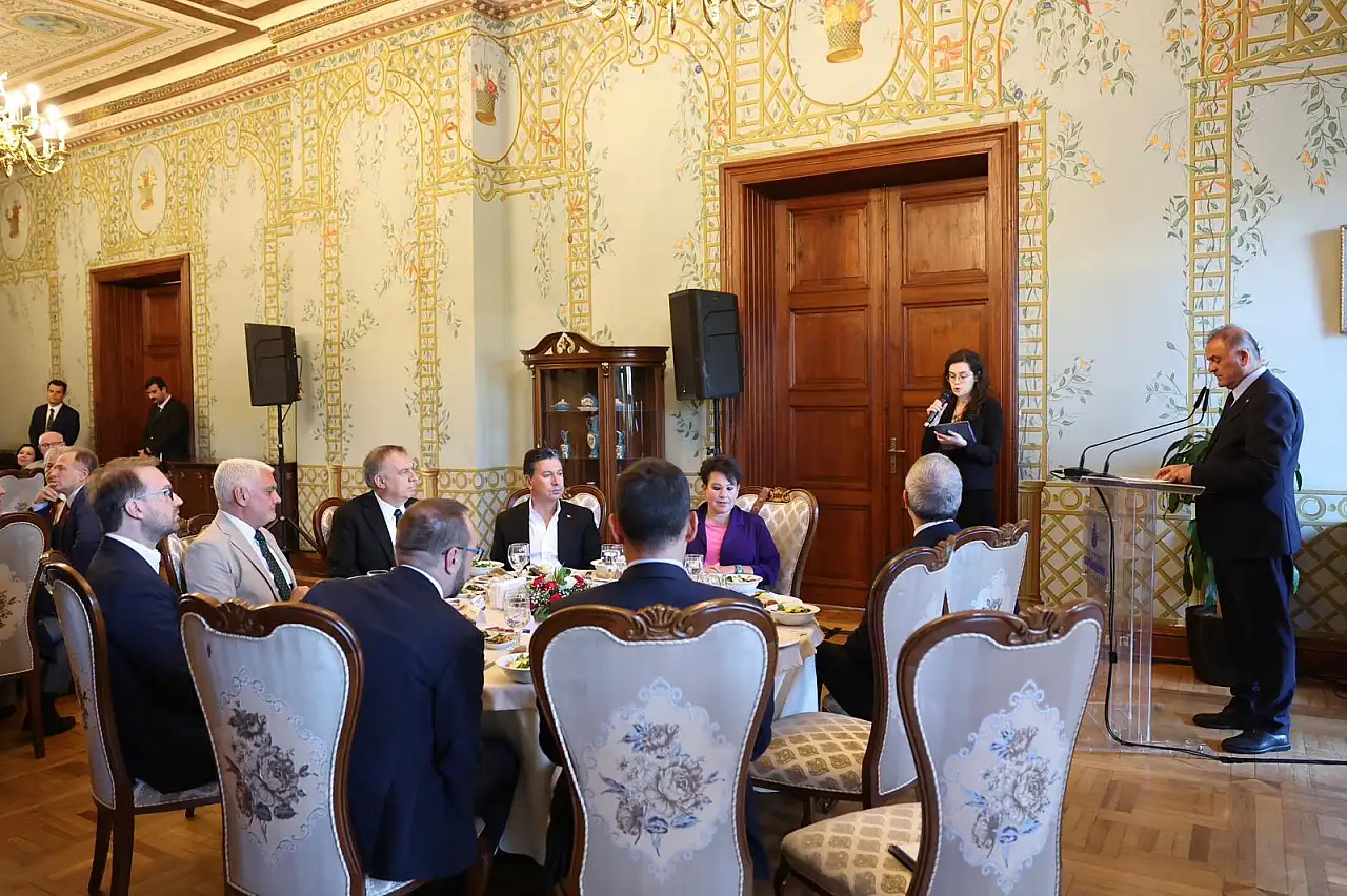 Dünya Başkanları Ekrem İmamoğlu'na Destek İçin İstanbul'da