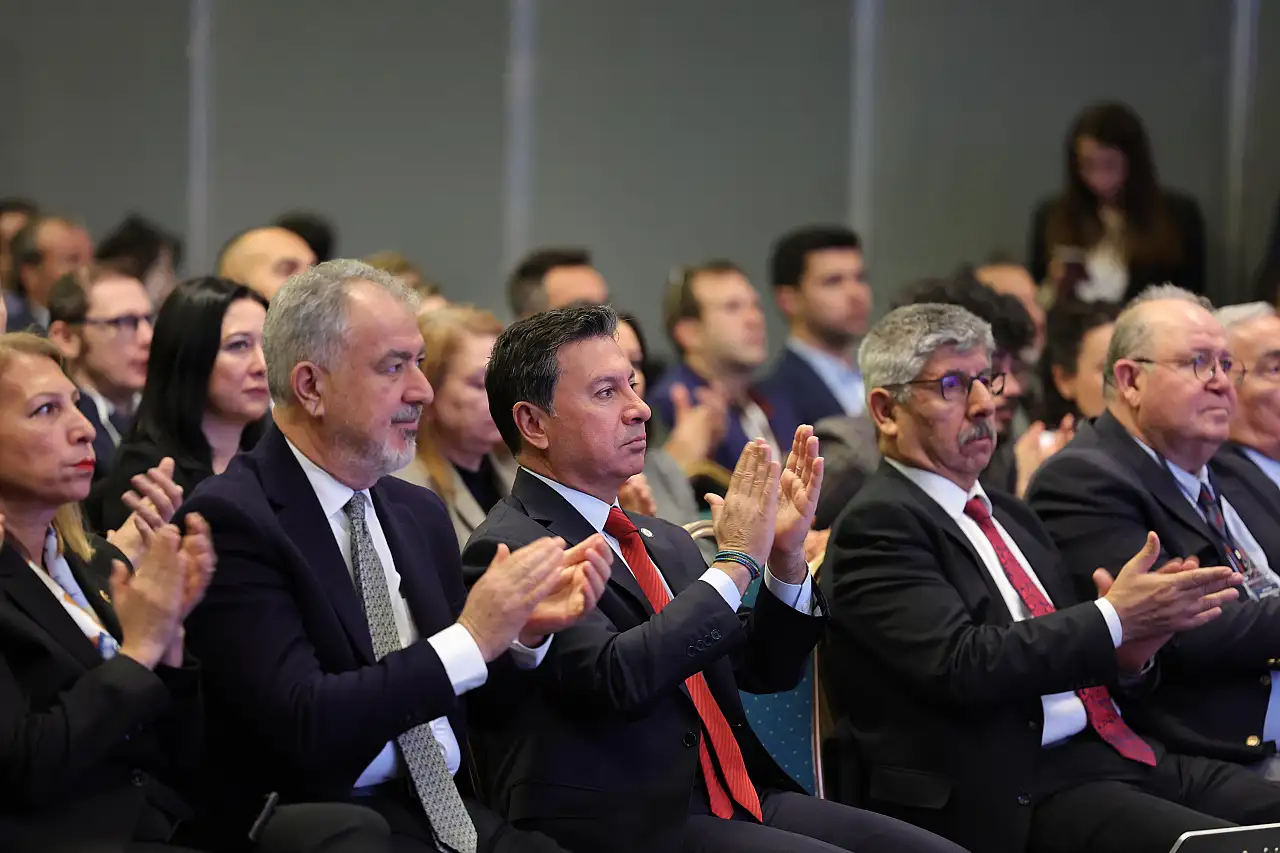 Kıyı Ege'de Deprem Gerçeği Çalıştayı Başladı