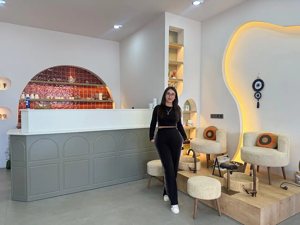 Fethiye'de Eliza Güzellik Salonu'ndan yılbaşına özel 'Kirpik Lifting' kampanyası