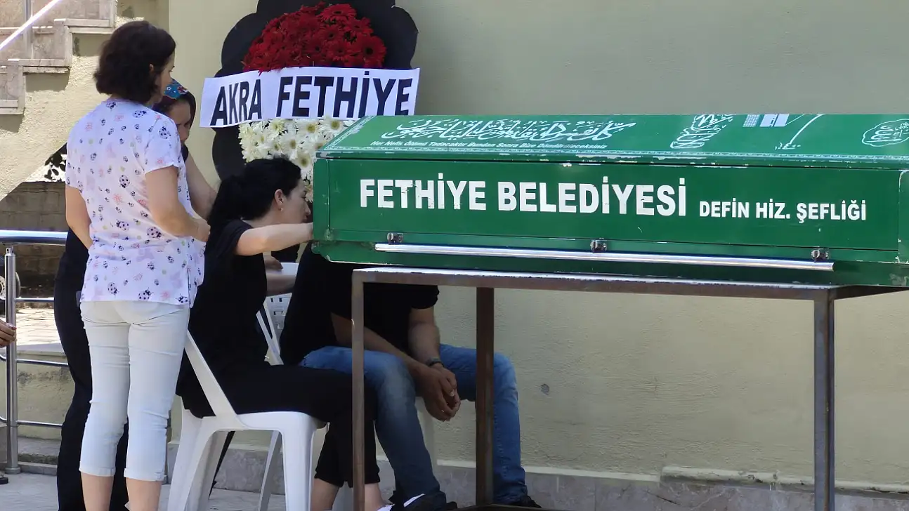 Saklıkent'te başına taş düşen Yamaç'ın cenaze namazı kılındı