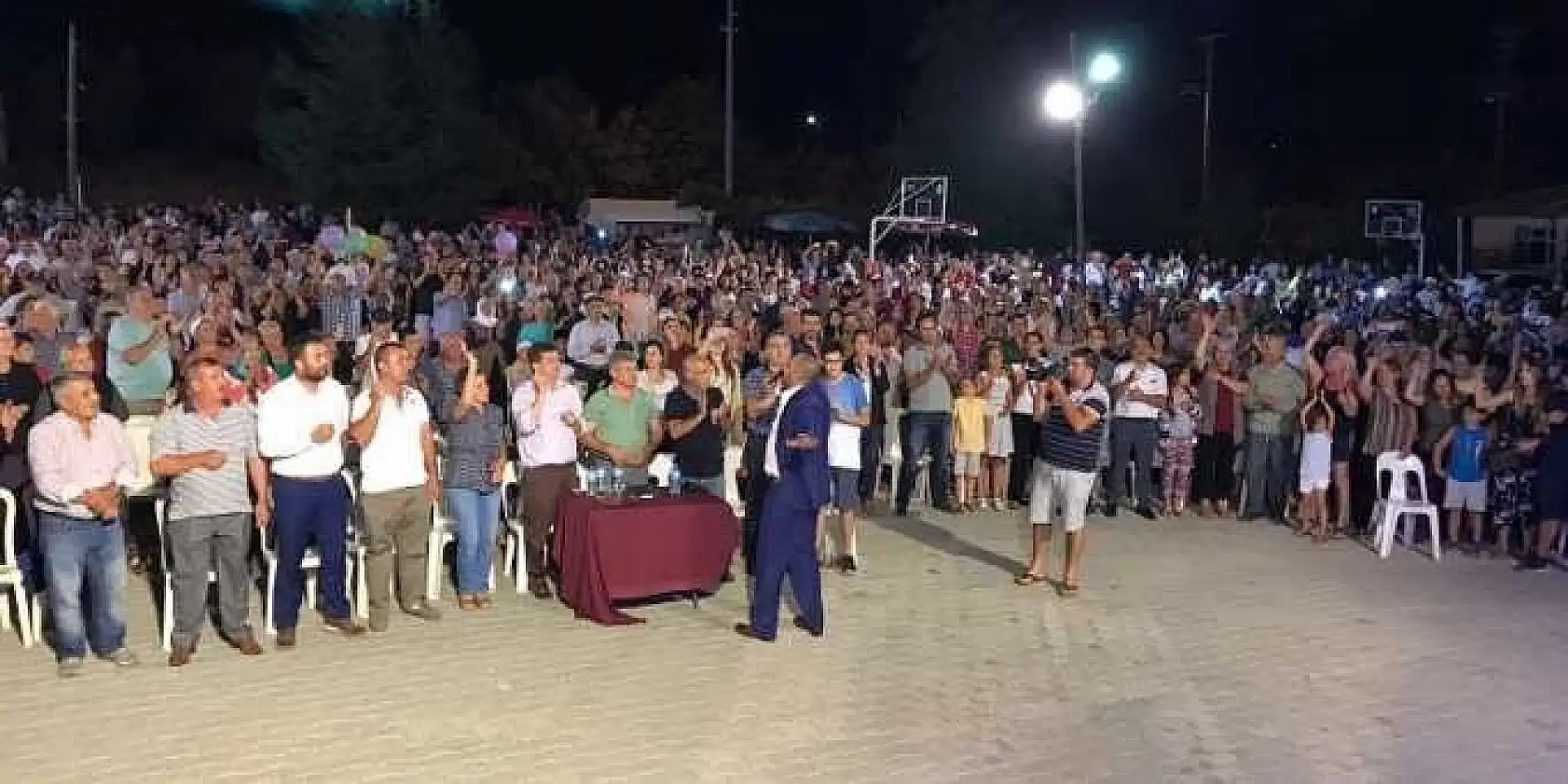17. NİF KİRAZ FESTİVALİ RENKLİ GÖRÜNTÜLERE SAHNE OLDU