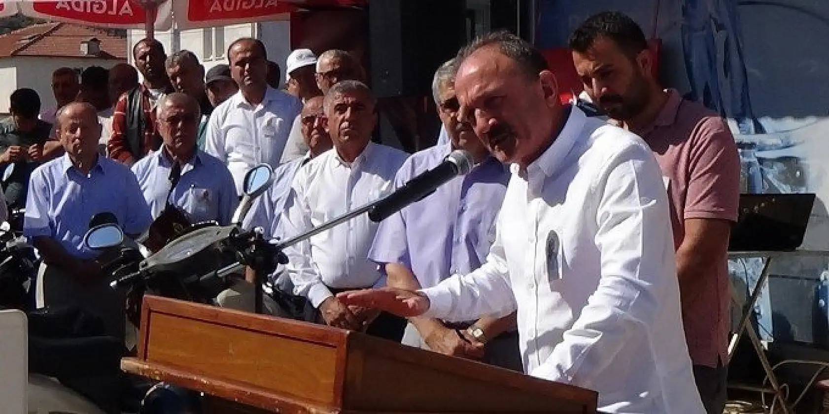 MUSTAFA KİREMİTLİ SON YOLCULUĞUNA UĞURLANDI