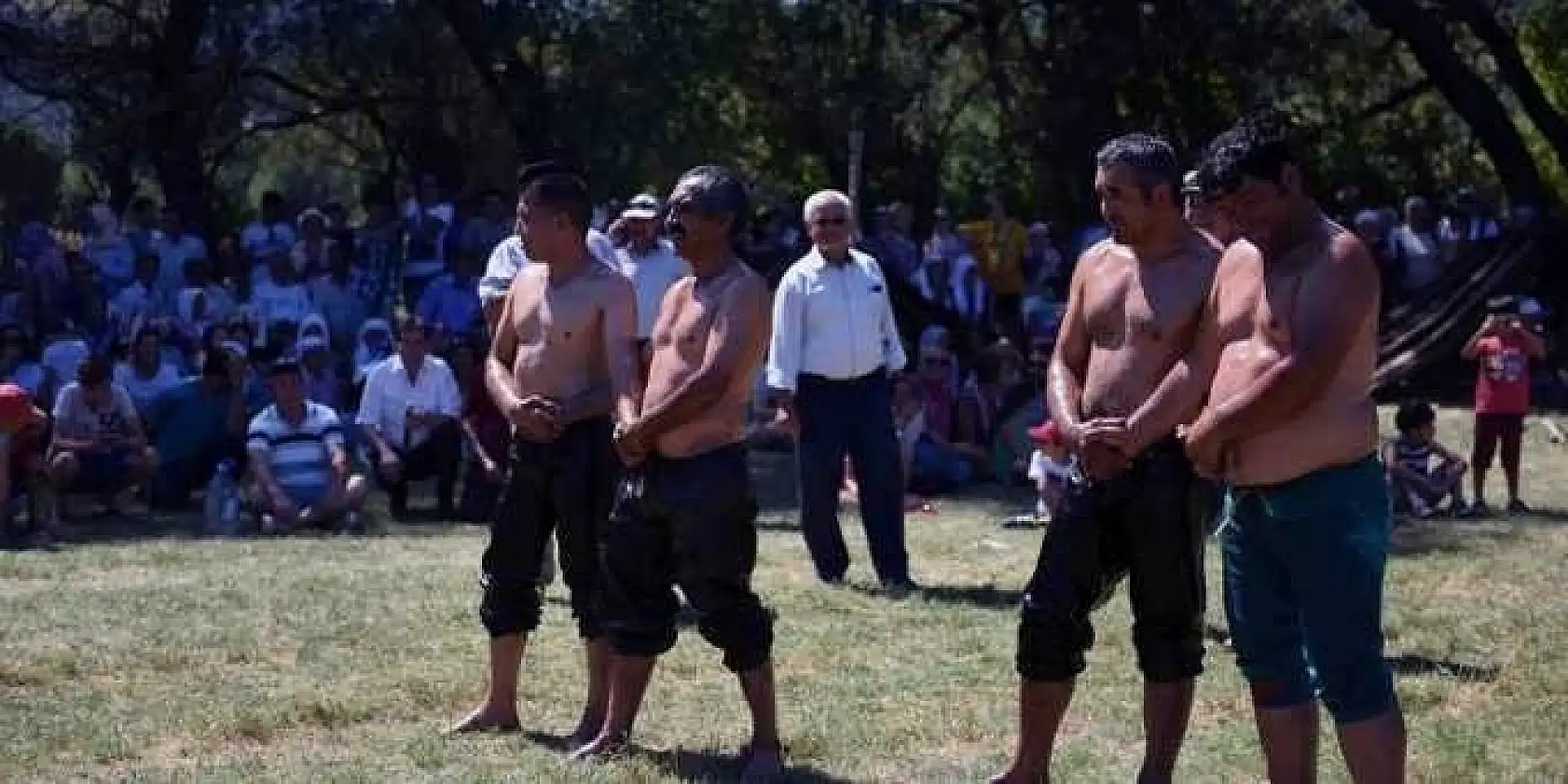 17. NİF KİRAZ FESTİVALİ RENKLİ GÖRÜNTÜLERE SAHNE OLDU