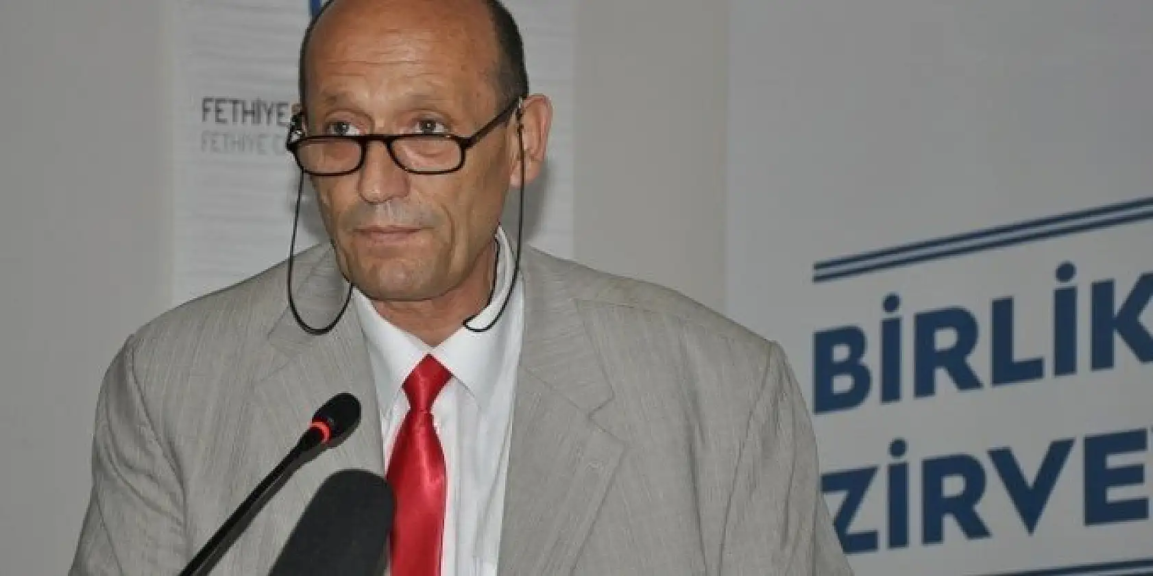 SORUNLAR MASAYA YATIRILDI