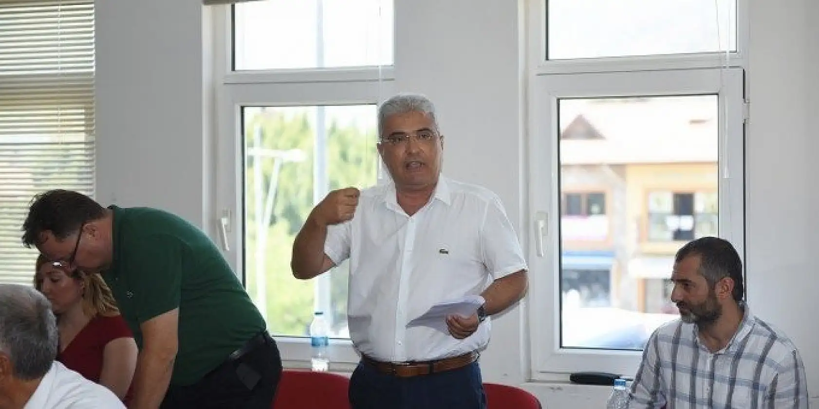 BELEDİYE MECLİSİ GÖCEKTE TOPLANDI