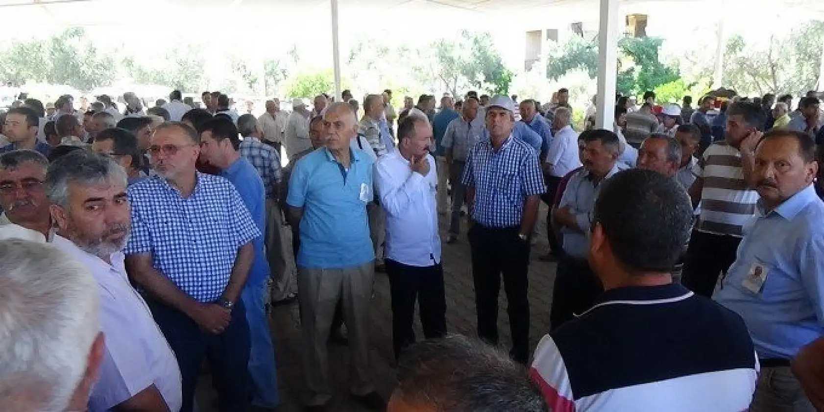 MUSTAFA KİREMİTLİ SON YOLCULUĞUNA UĞURLANDI