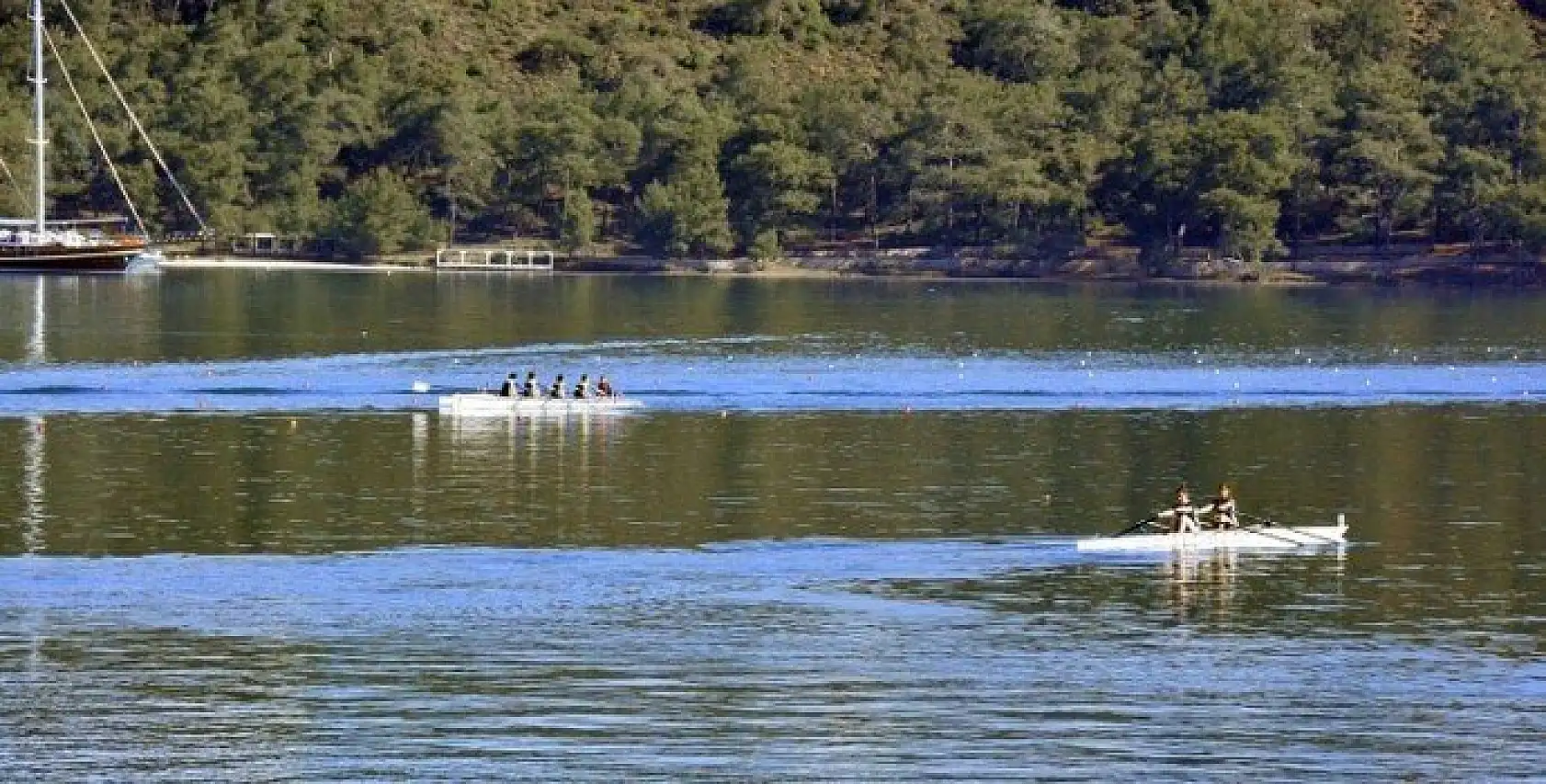 Akdeniz Kupası Kürek Yarışları nefes kesti