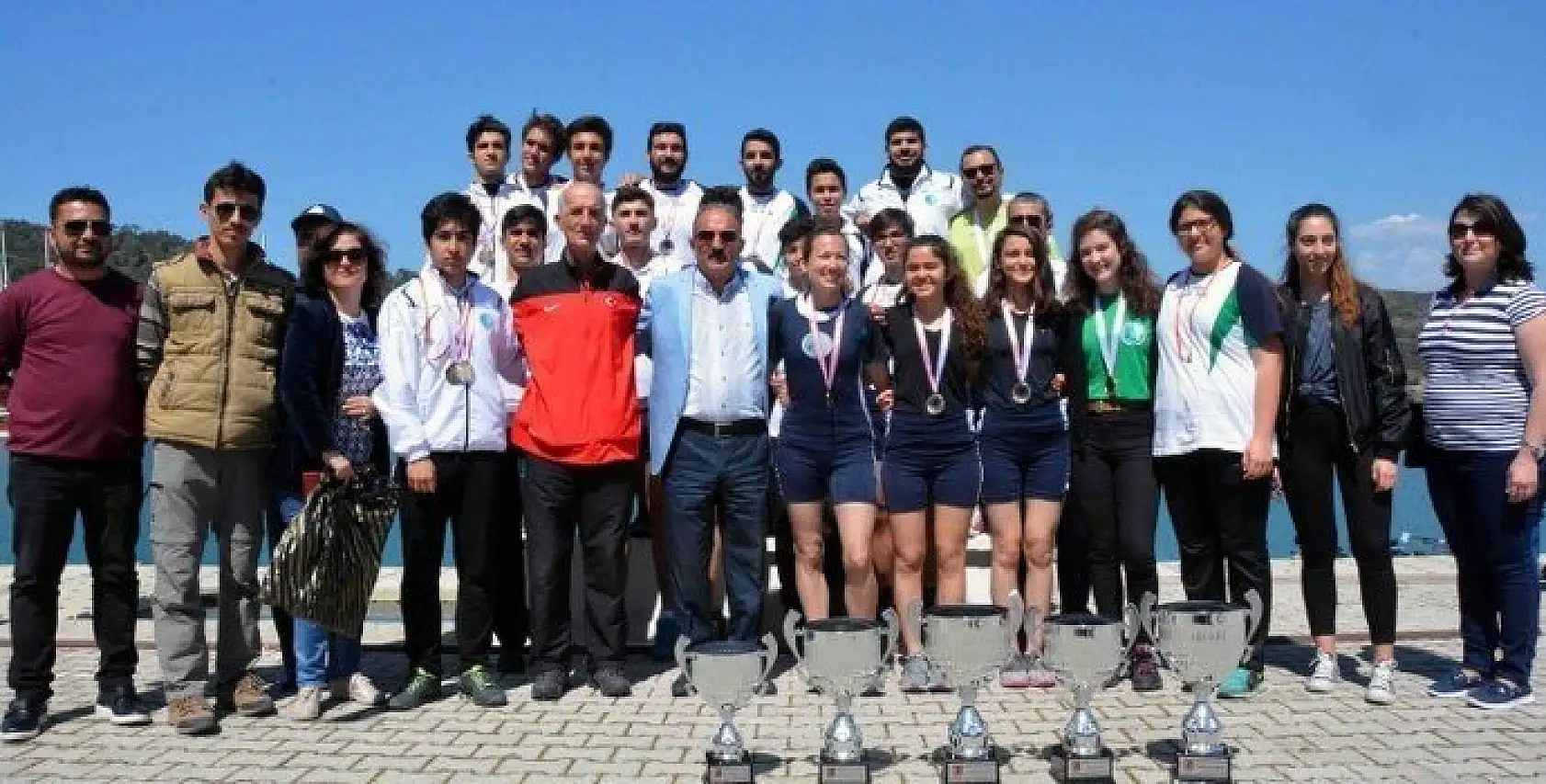 Akdeniz Kupası Kürek Yarışları nefes kesti