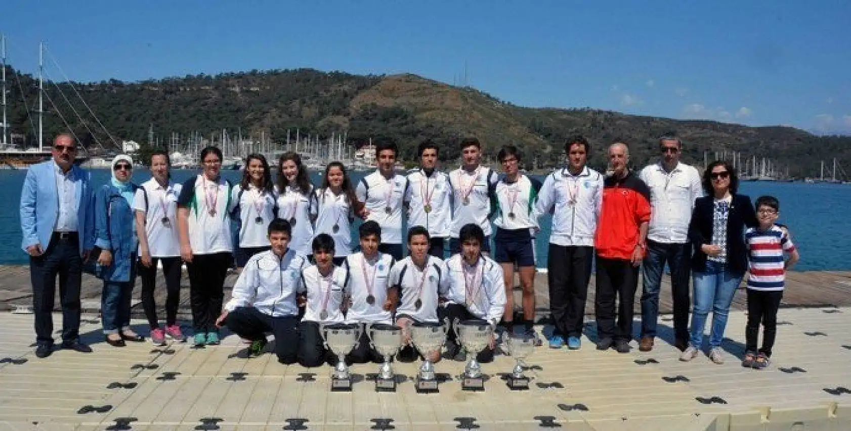 Akdeniz Kupası Kürek Yarışları nefes kesti