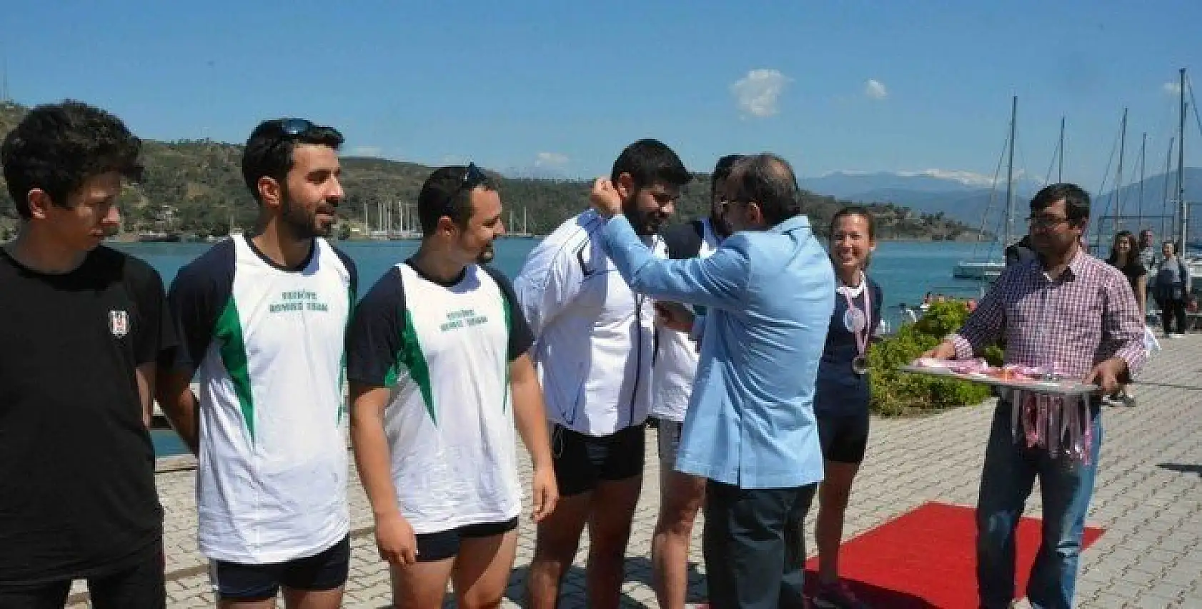 Akdeniz Kupası Kürek Yarışları nefes kesti