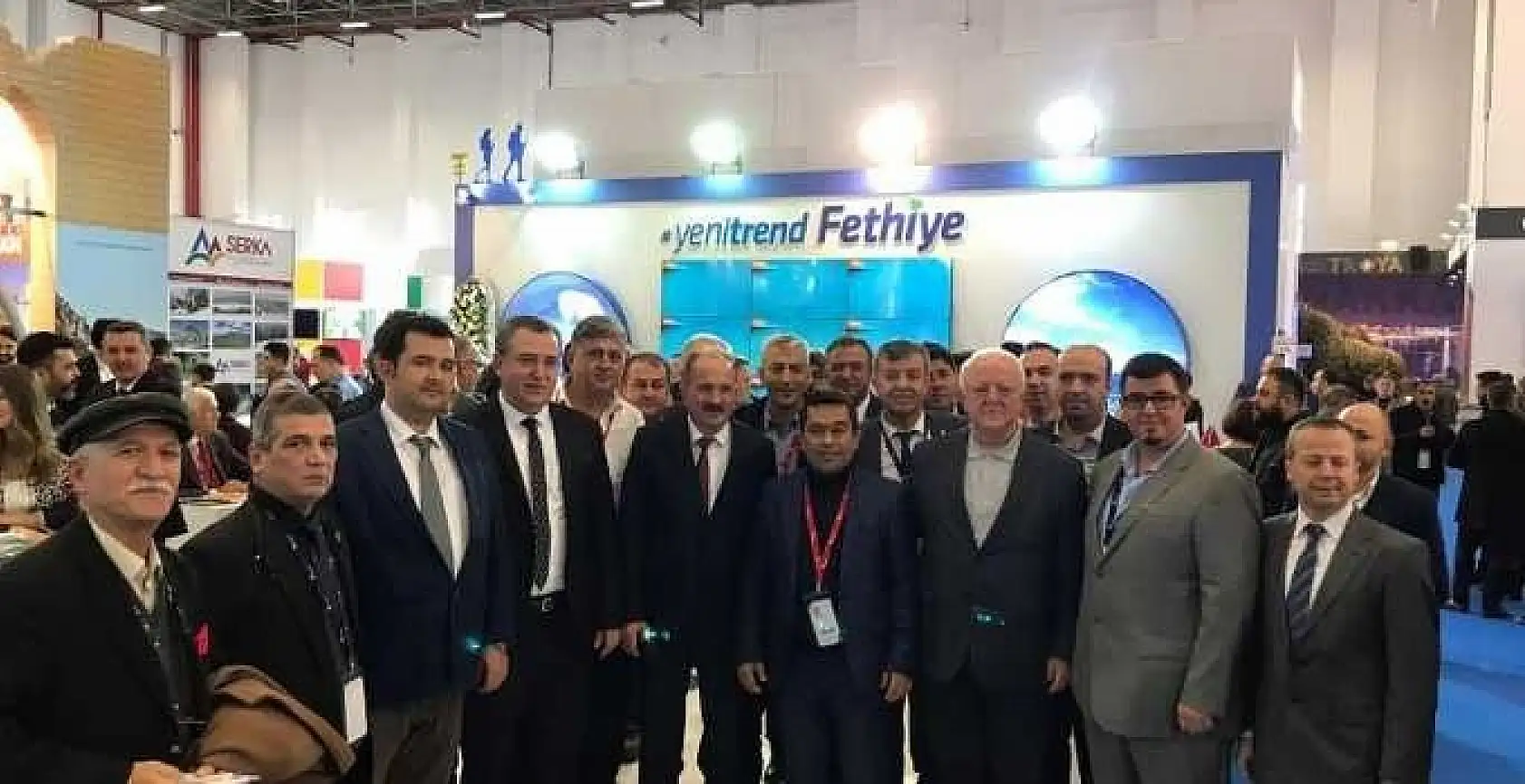 İzmir Fuarı'nda gözler Başkan Saatcı'daydı