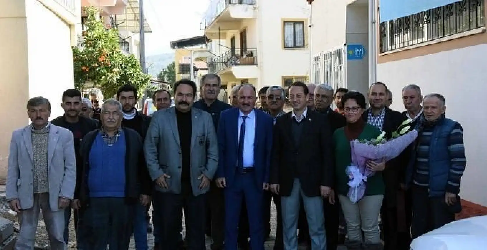 Başkan Saatcı, Seydikemer'den çiftçilere seslendi