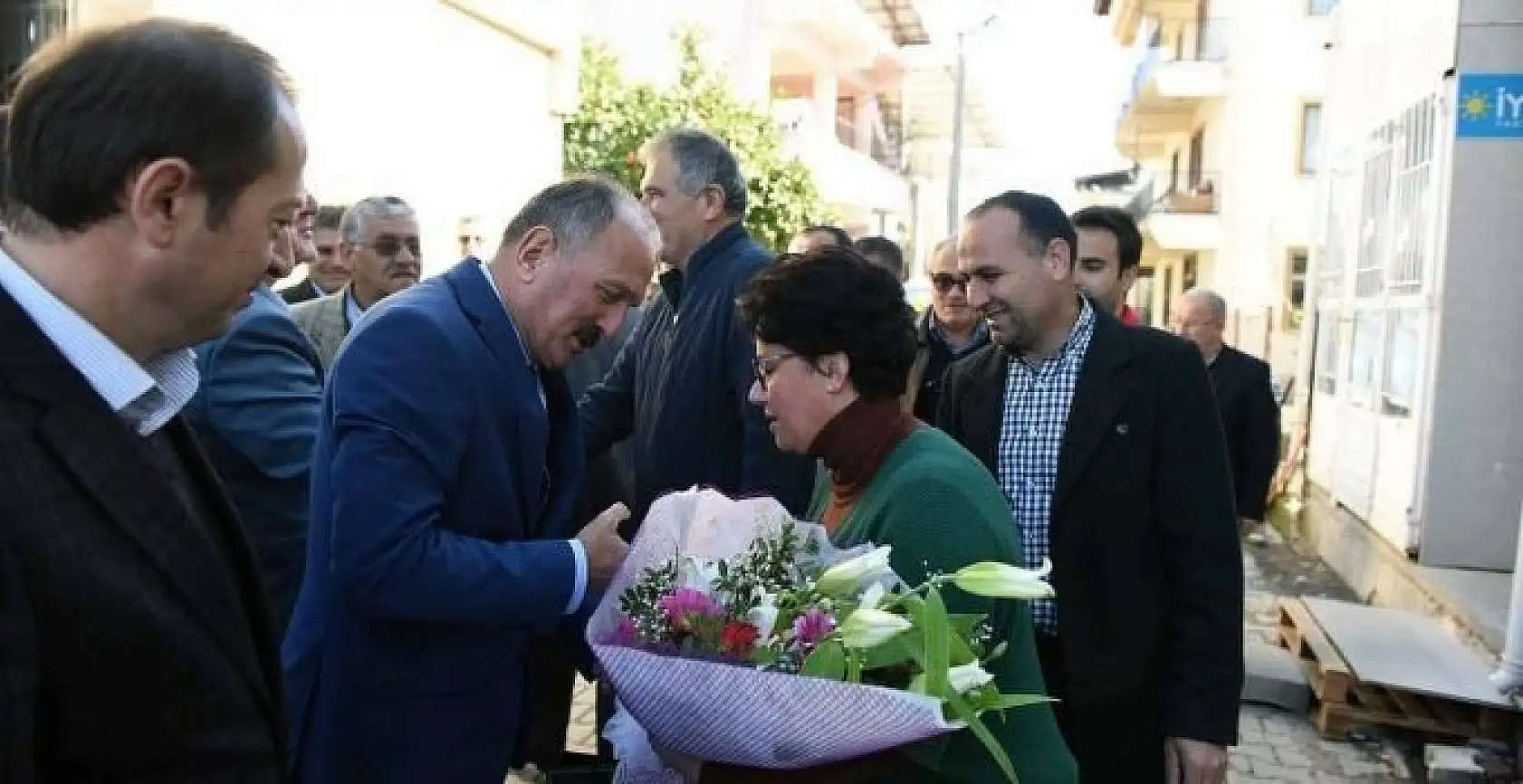 Başkan Saatcı, Seydikemer'den çiftçilere seslendi