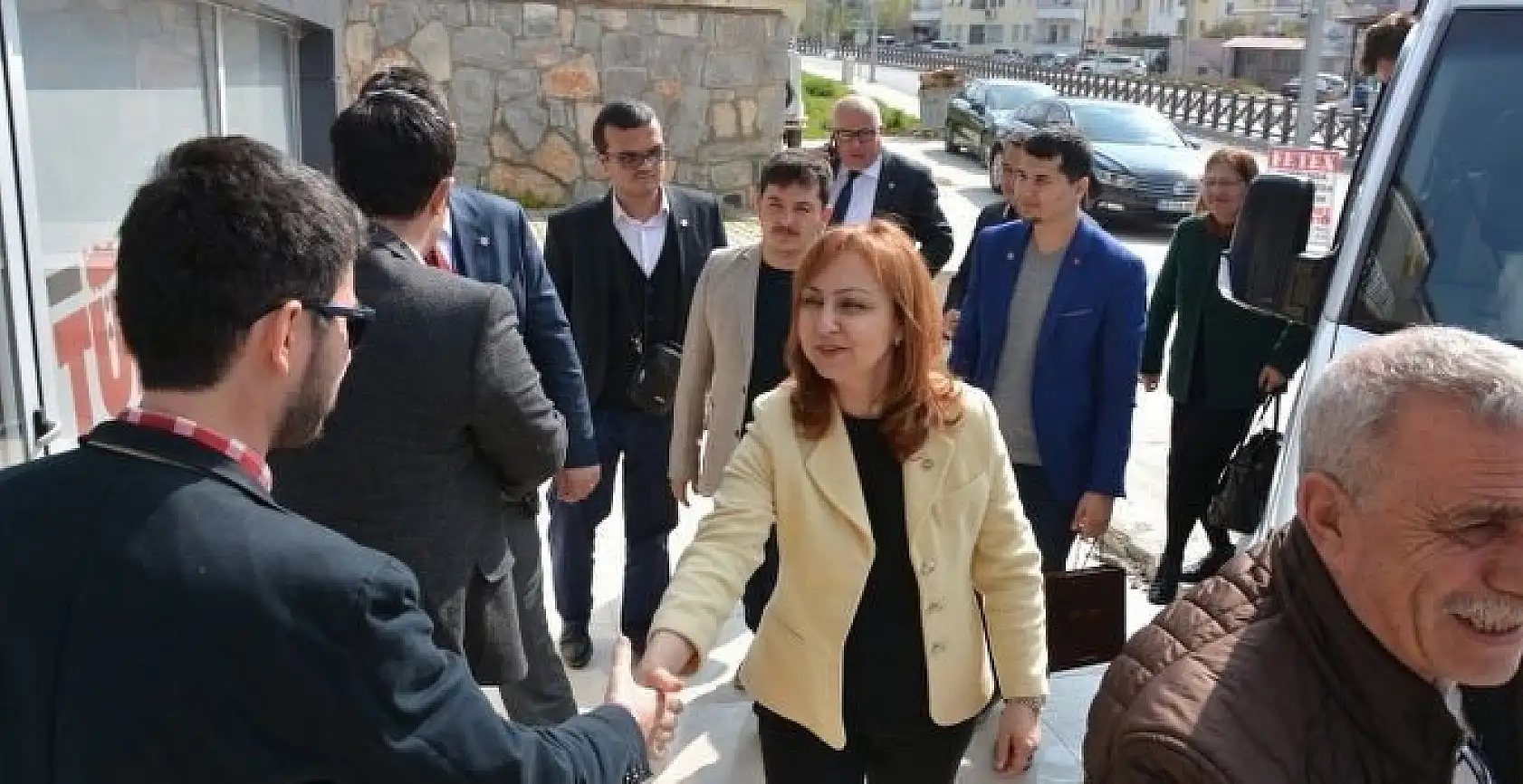 Bulut, Sektörlerin sorunlarını dinledi