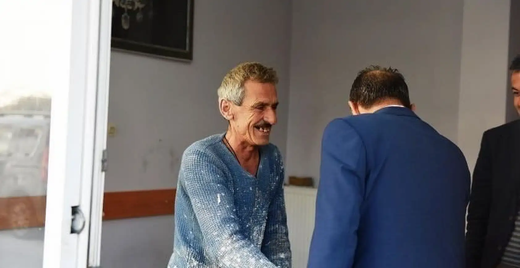 Menteşe sokaklarında Başkan Saatcı ilgisi