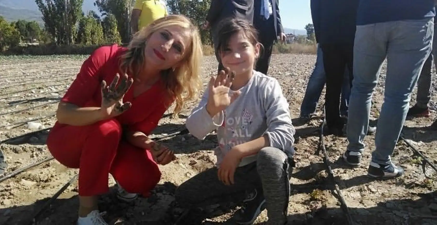 Özel çocukların toprağa dokunma sevinci